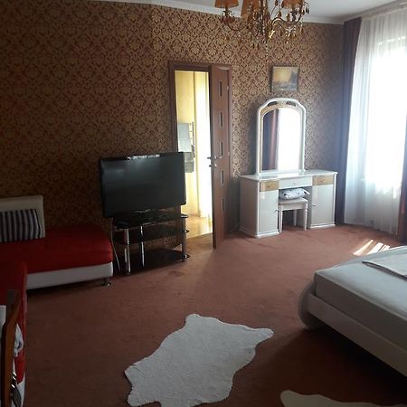 Kak Doma Aparthotel Odessa Esterno foto