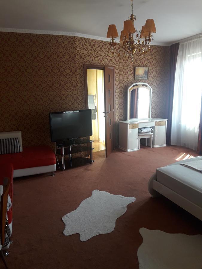 Kak Doma Aparthotel Odessa Esterno foto